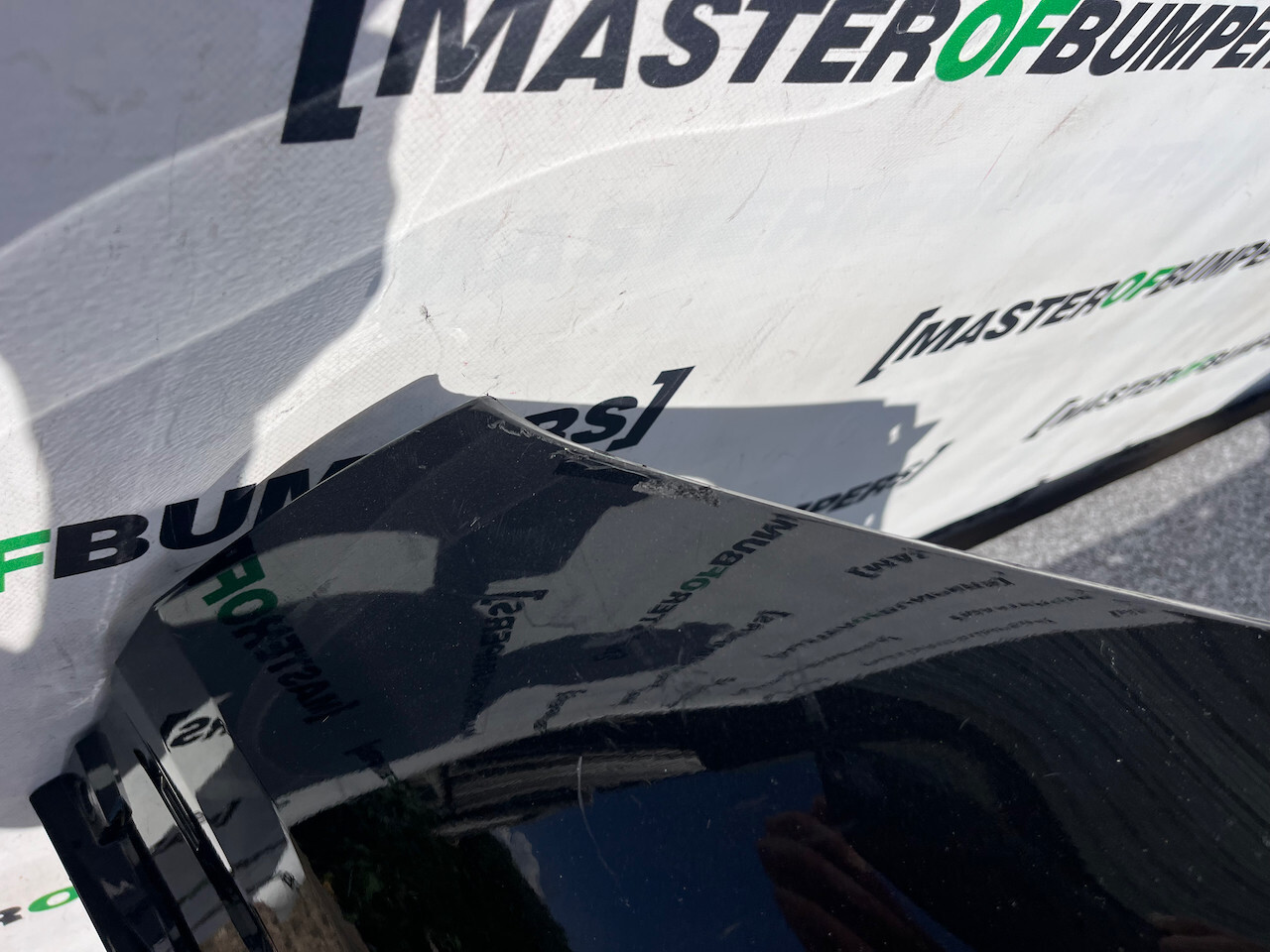 Nissan Juke Tekna N-connecta Mk2 2019 - 2024 Front Bumper 4 Pdc Genuine [l627]