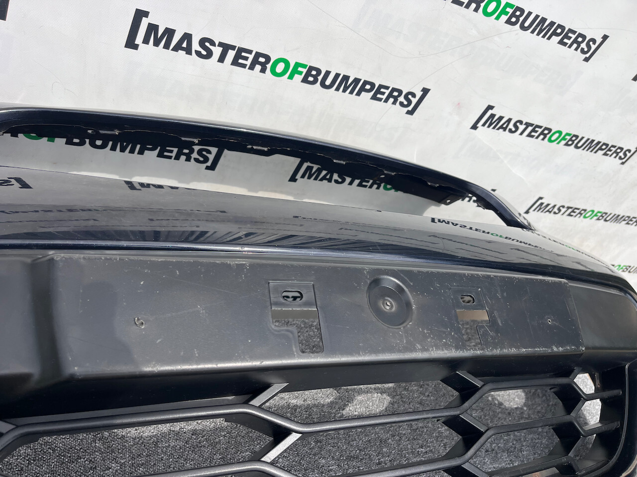 Nissan Micra Tekna Sport K13 Hatchback Lift 2014-2016 Front Bumper Genuine L634 Nissan Micra Tekna Sport K13 Hatchback Lift 2014-2016 Front Bumper Genuine L634