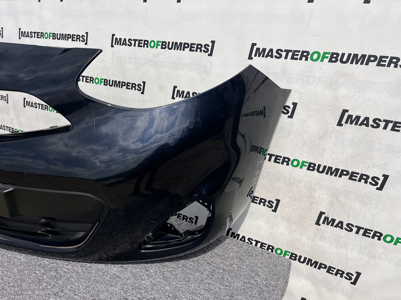 Nissan Micra Tekna Sport K13 Hatchback Lift 2014-2016 Front Bumper Genuine L634 Nissan Micra Tekna Sport K13 Hatchback Lift 2014-2016 Front Bumper Genuine L634