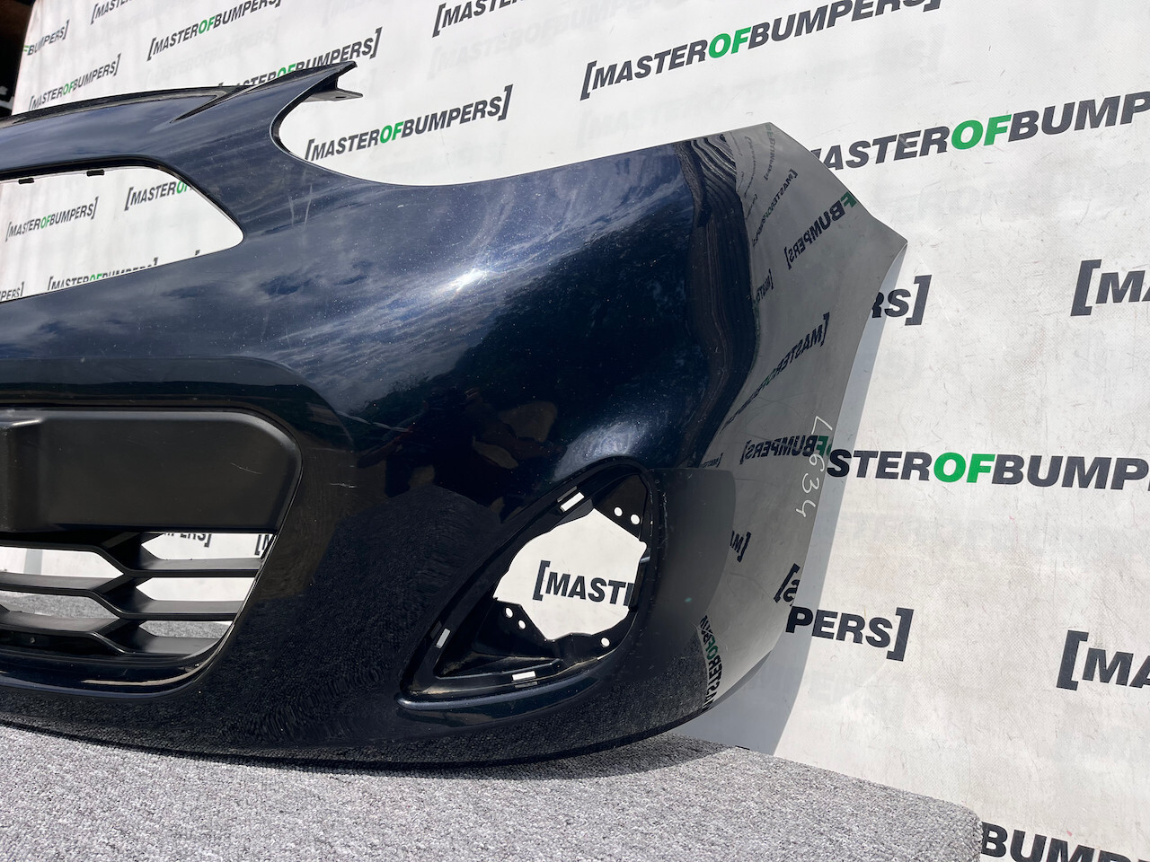 Nissan Micra Tekna Sport K13 Hatchback Lift 2014-2016 Front Bumper Genuine L634 Nissan Micra Tekna Sport K13 Hatchback Lift 2014-2016 Front Bumper Genuine L634