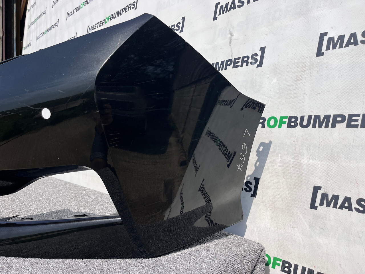 Nissan Leaf Tekna N-connecta Mk2 2017-2022 Front Bumper 4 Pdc Genuine [l657]