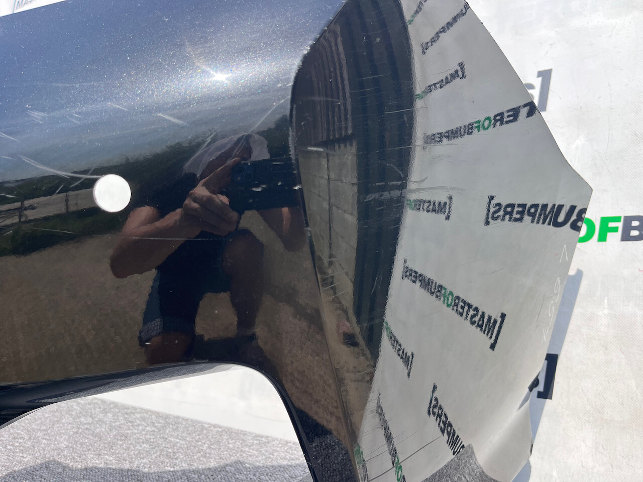 Nissan Leaf Tekna N-connecta Mk2 2017-2022 Front Bumper 4 Pdc Genuine [l657]