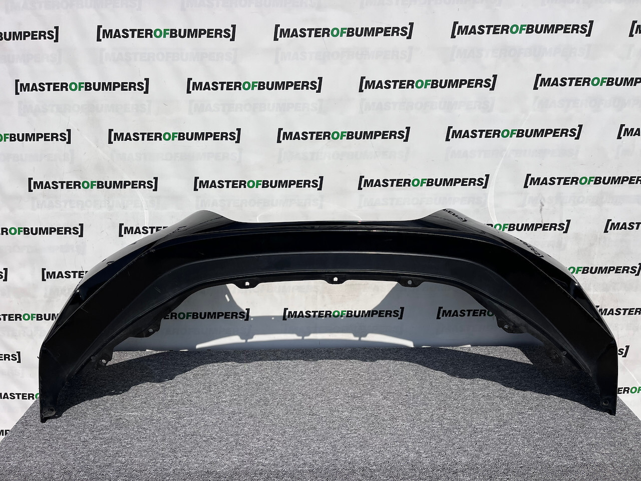 Nissan Leaf Tekna N-connecta Mk2 2017-2022 Front Bumper 4 Pdc Genuine [l657]