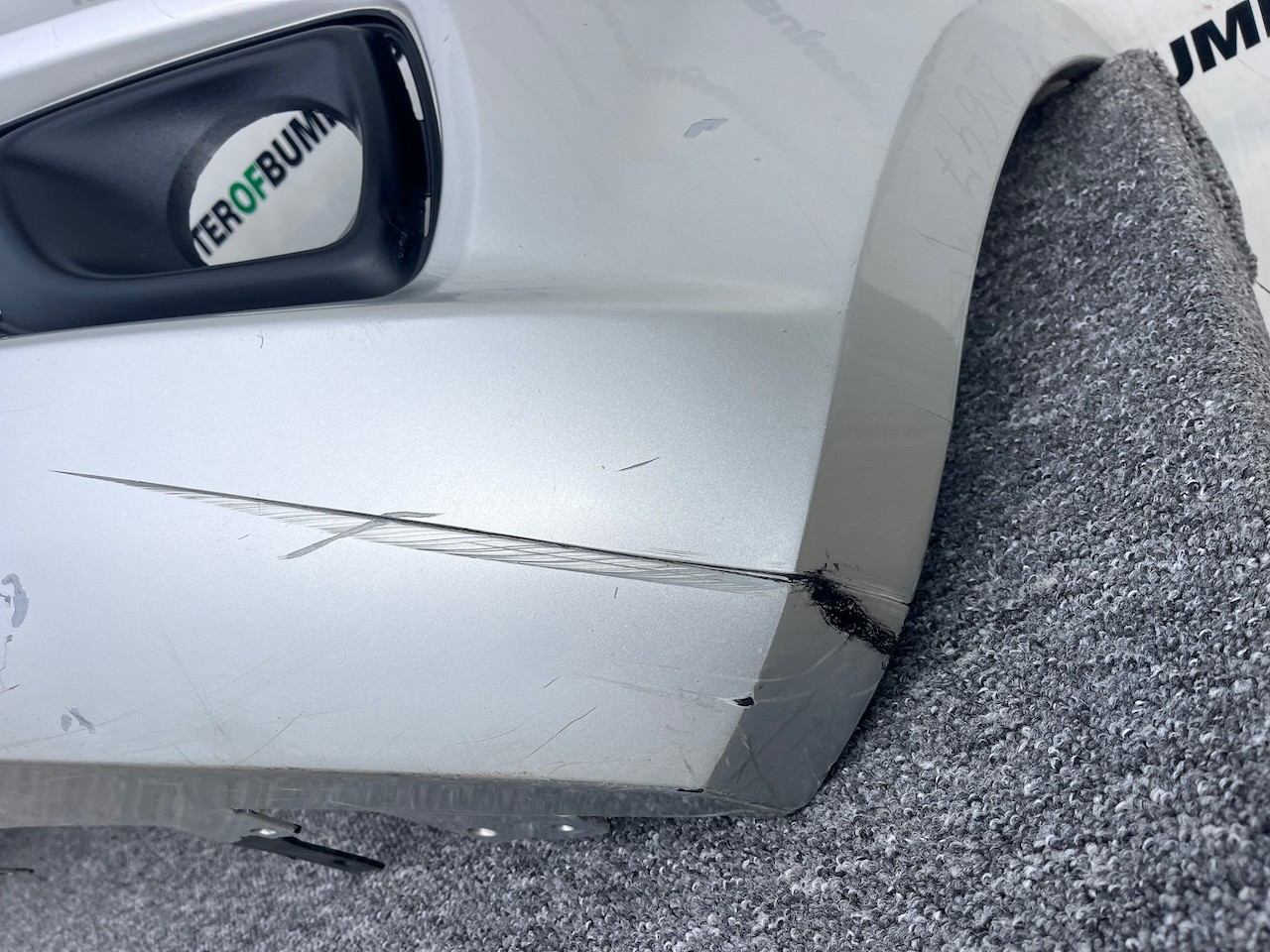 Nissan Navara Tekna Pick Up Mk4 2016-2021 Front Bumper + Jets Genuine [l647]