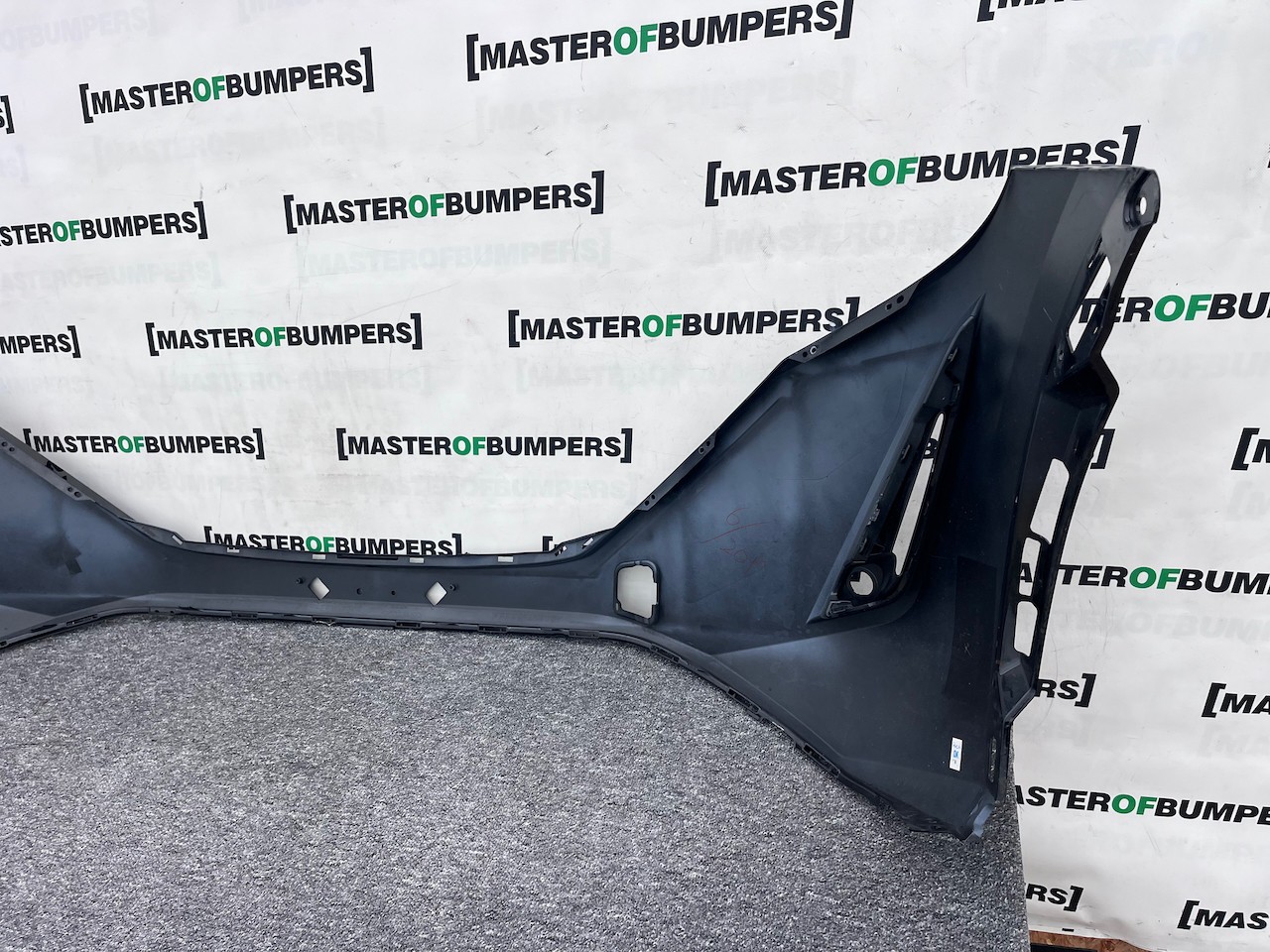 Nissan Ariya Evolve Advanc Electric Suv 2022-on Front Bumper Genuine [l664]