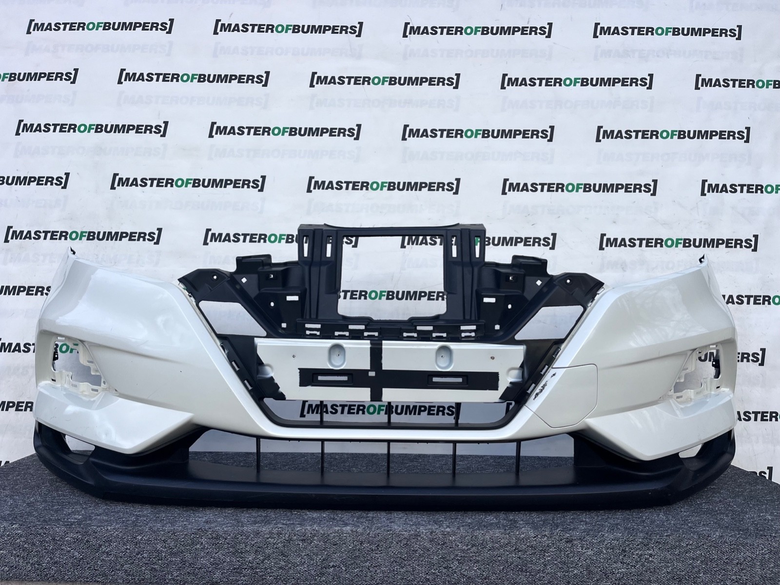 Nissan Qashqai Mk2 Facelift 2017-2020 Front Bumper 6 Pdc No Jets Genuine [l673]