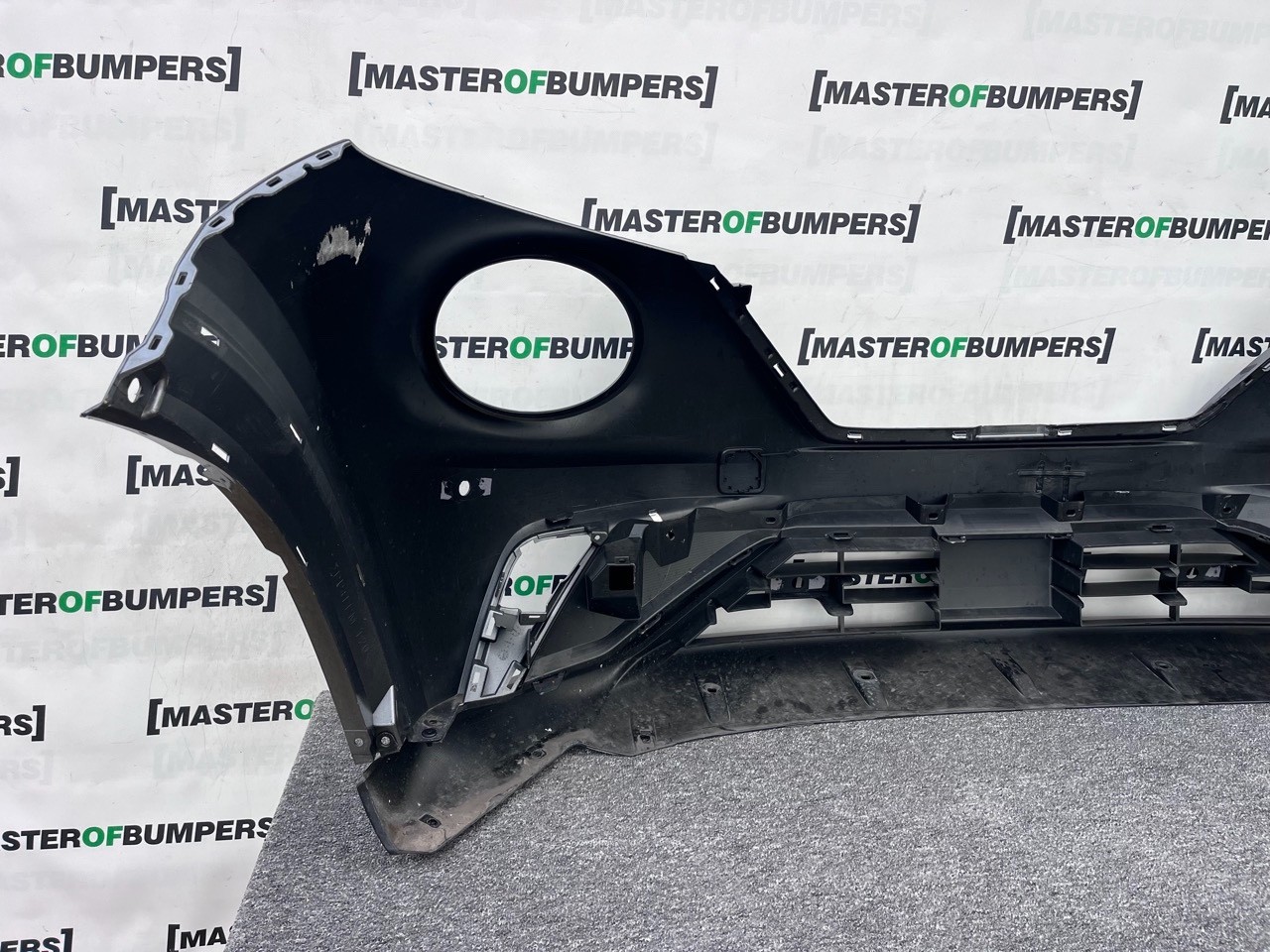 Nissan Juke Tekna N-connecta Mk2 2019 - 2024 Front Bumper 4 Pdc Genuine [l674]