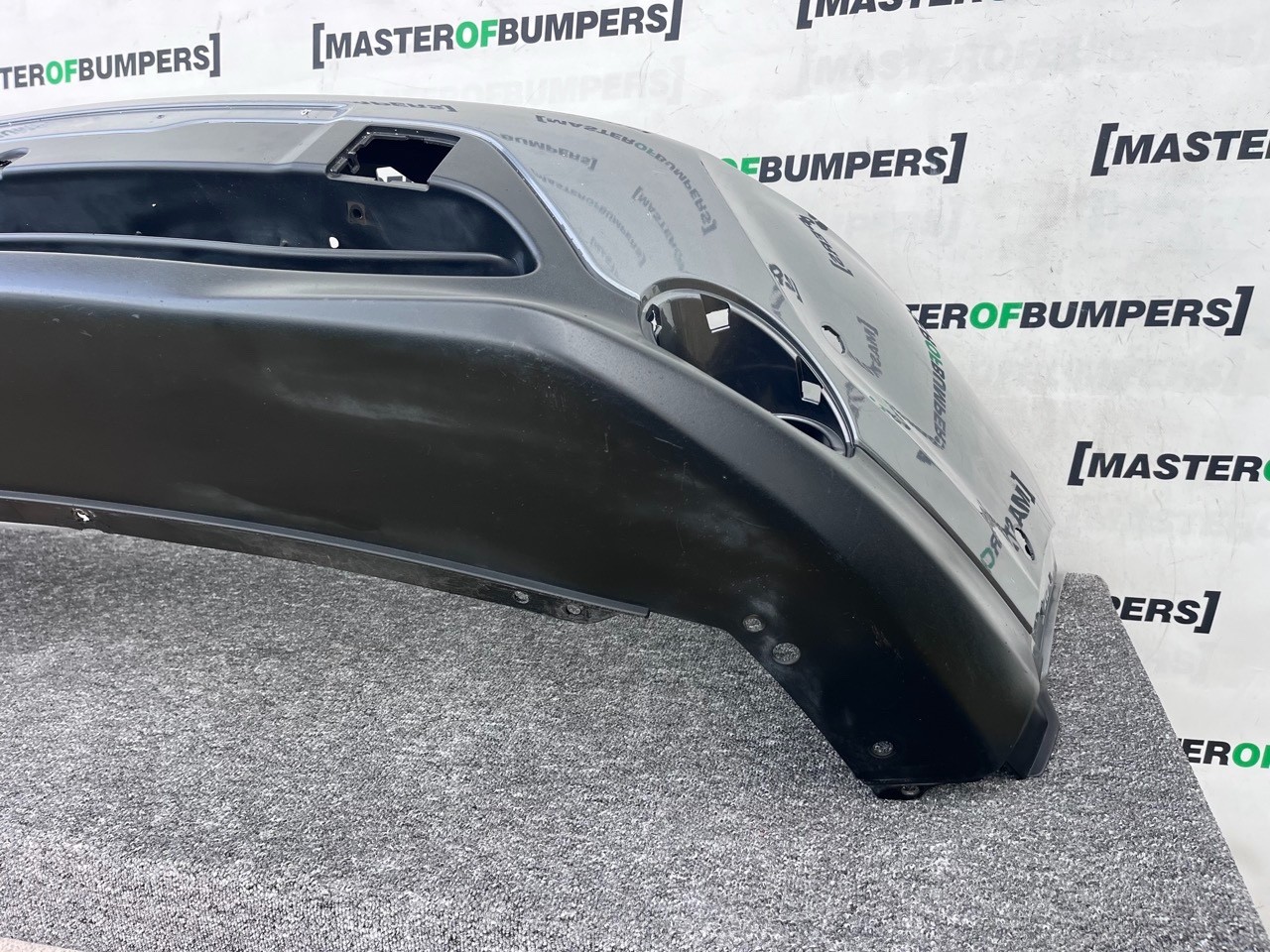 Nissan Qashqai Tekna Mk2 2014-2017 Front Bumper 6 Pdc Genuine [l675]