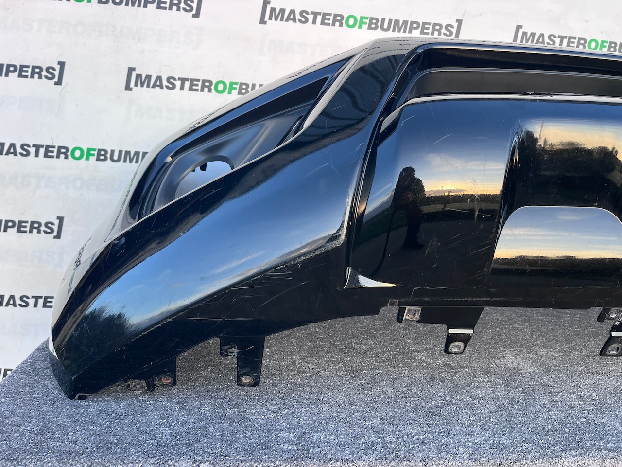 Nissan Navara Tekna Pick Up Mk4 2016-2021 Front Bumper + Jets Genuine [l678]