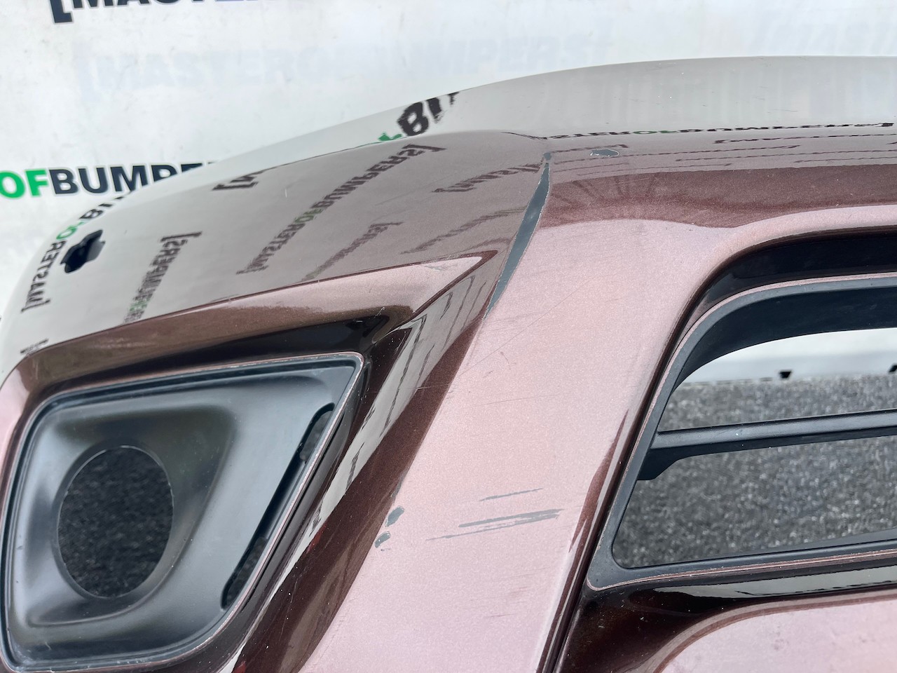 Nissan Navara Tekna Pick Up Mk4 2016-2021 Front Bumper + Jets Genuine [l688]