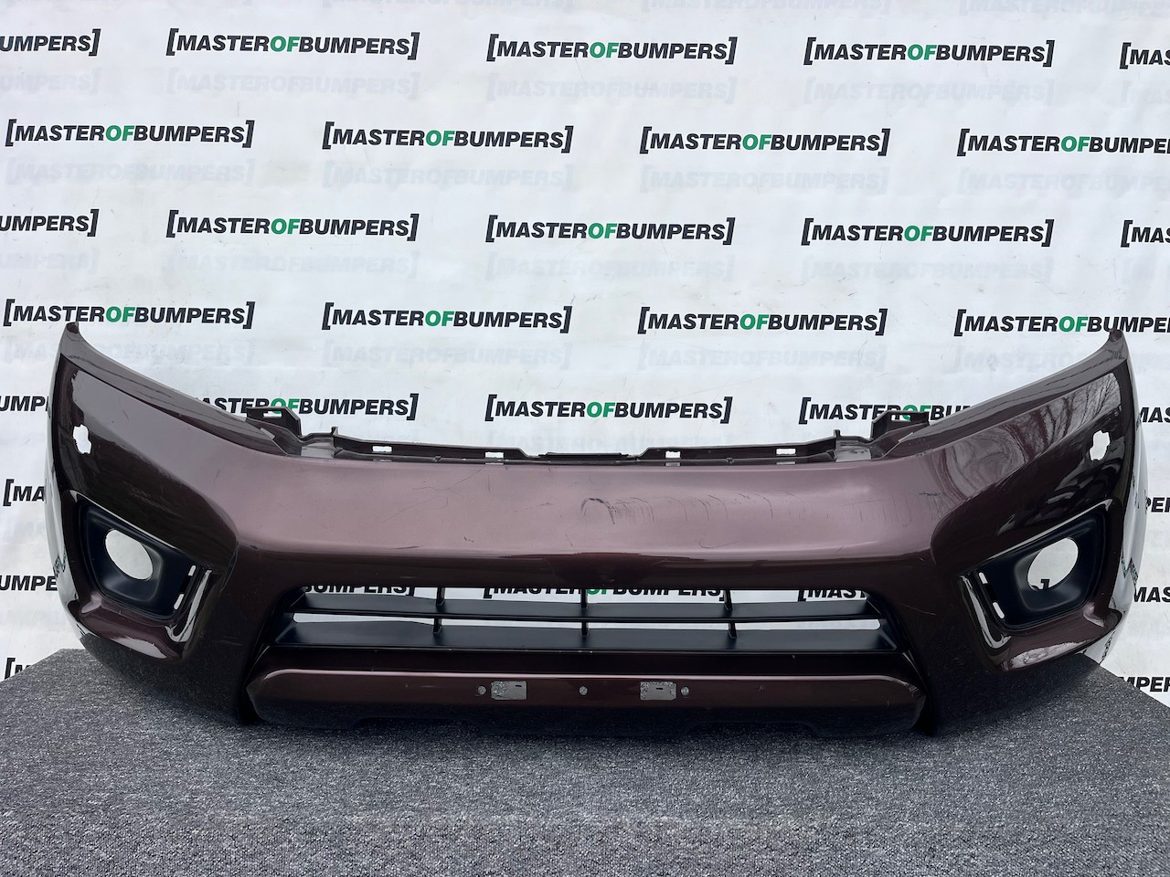 Nissan Navara Tekna Pick Up Mk4 2016-2021 Front Bumper + Jets Genuine [l688]