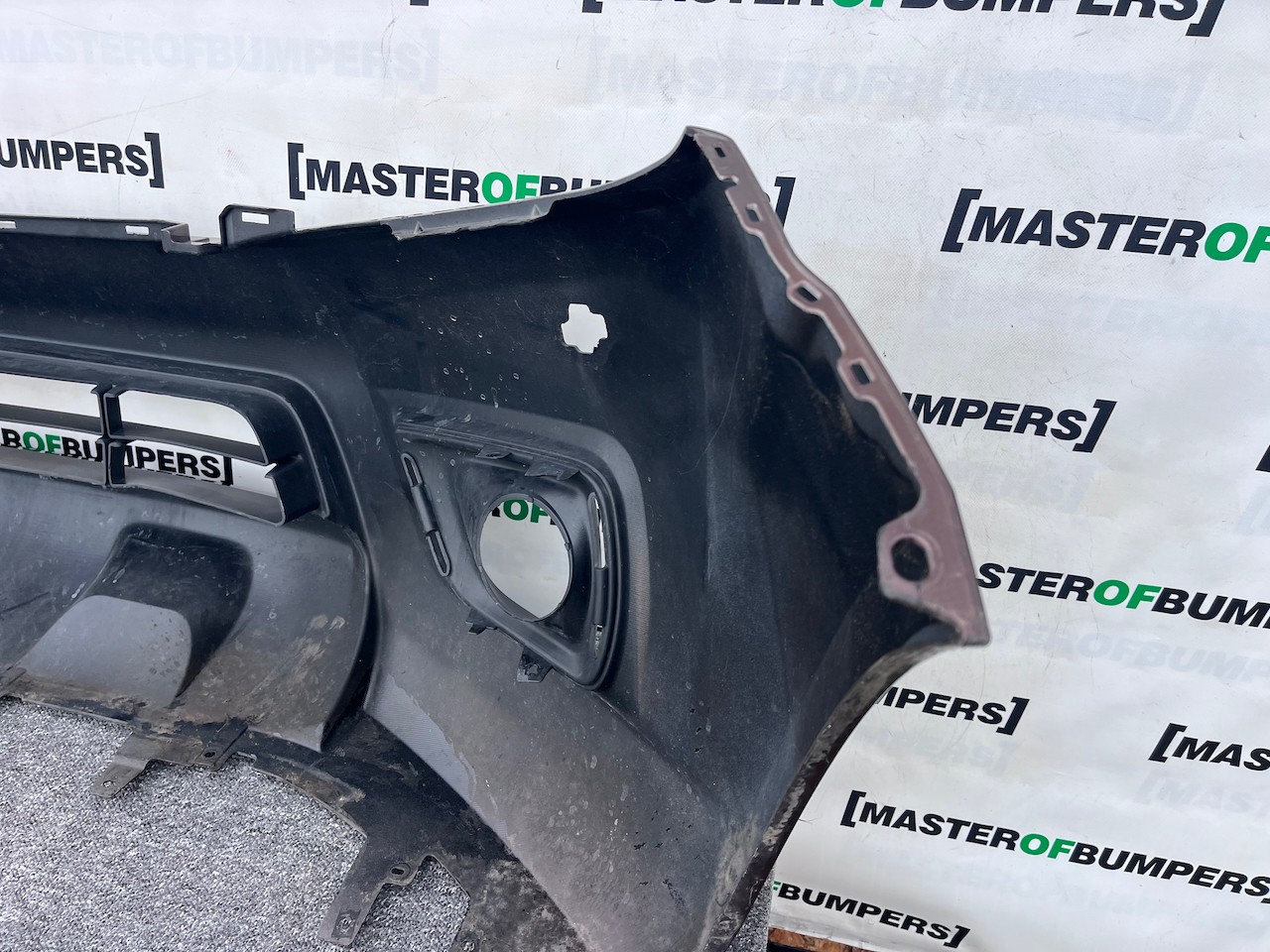 Nissan Navara Tekna Pick Up Mk4 2016-2021 Front Bumper + Jets Genuine [l688]