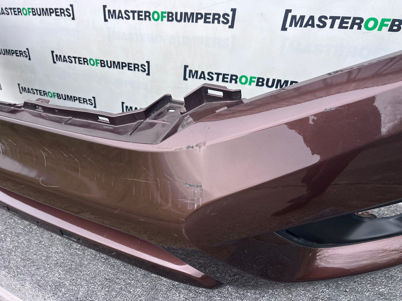 Nissan Navara Tekna Pick Up Mk4 2016-2021 Front Bumper + Jets Genuine [l688]