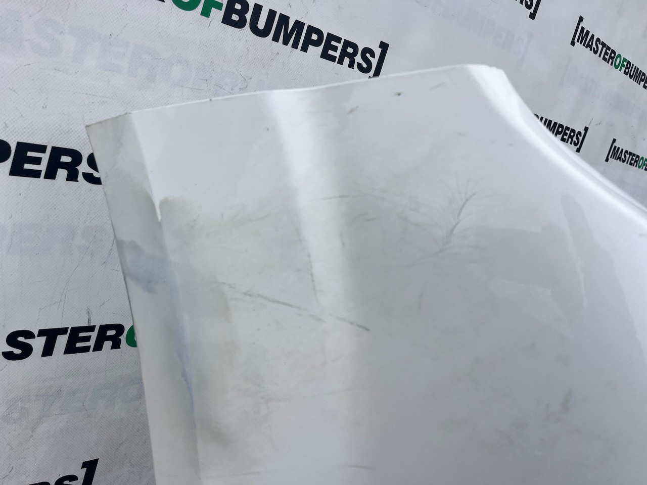 Nissan Navara Tekna Pick Up Mk4 2016-2021 Front Bumper + Jets Genuine [l693]