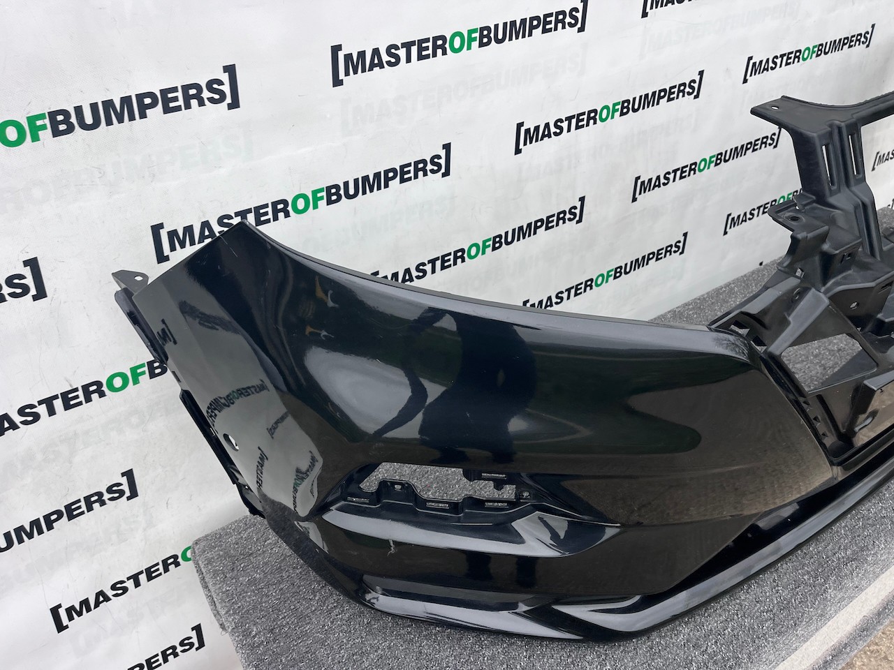 Nissan Qashqai Tekna Mk2 Lift 2017-2020 Front Bumper 6 Pdc No Jets Genuin [l699]