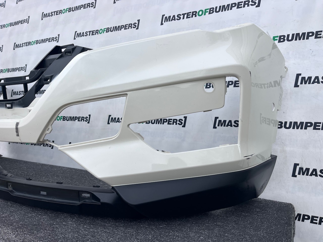 Nissan X Trail Acenta Mk3 Lift 2018-2021 Front Bumper 6 Pdc Genuine [l710]