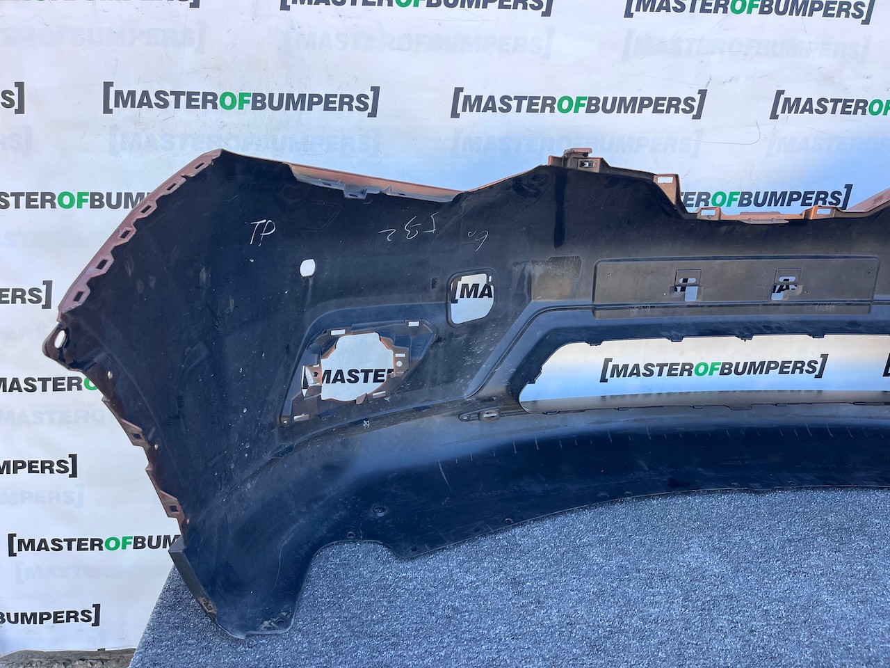 Nissan X Trail Acenta Mk3 2014-2017 Front Bumper 4 Pdc No Jets Genuine [l714]