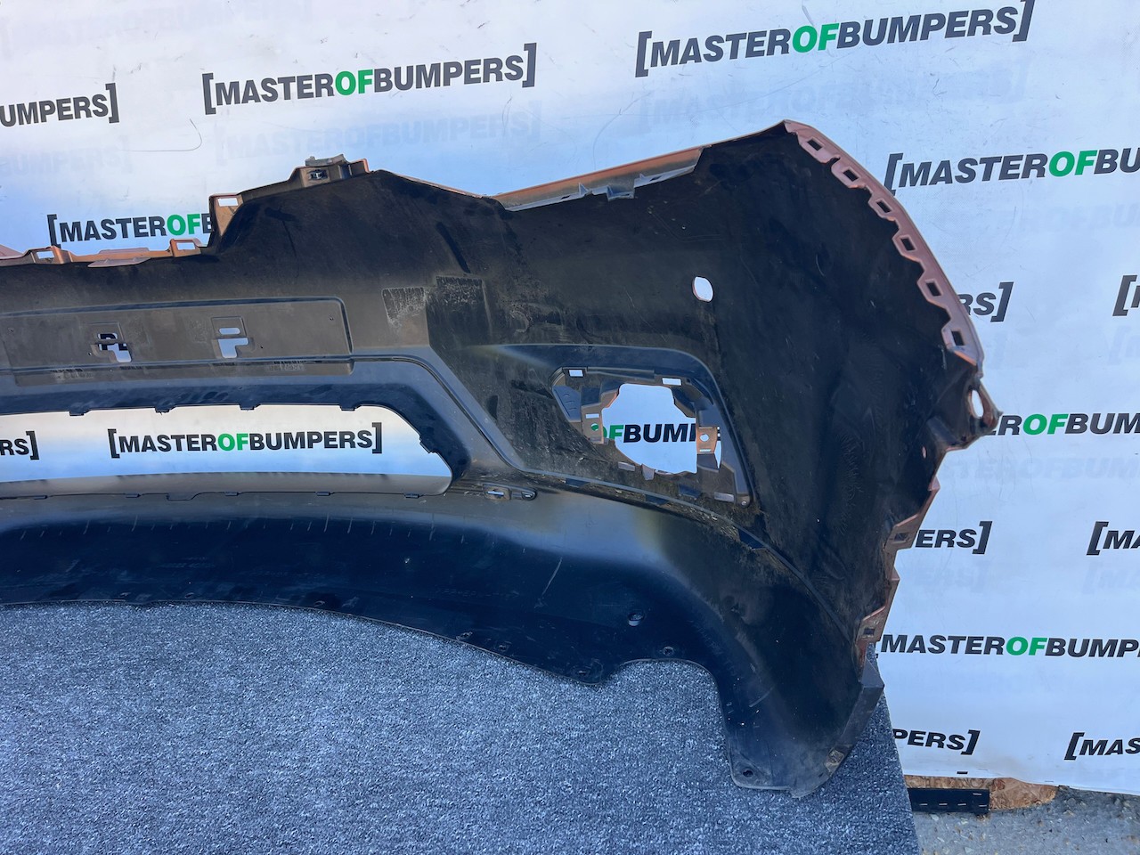 Nissan X Trail Acenta Mk3 2014-2017 Front Bumper 4 Pdc No Jets Genuine [l714]