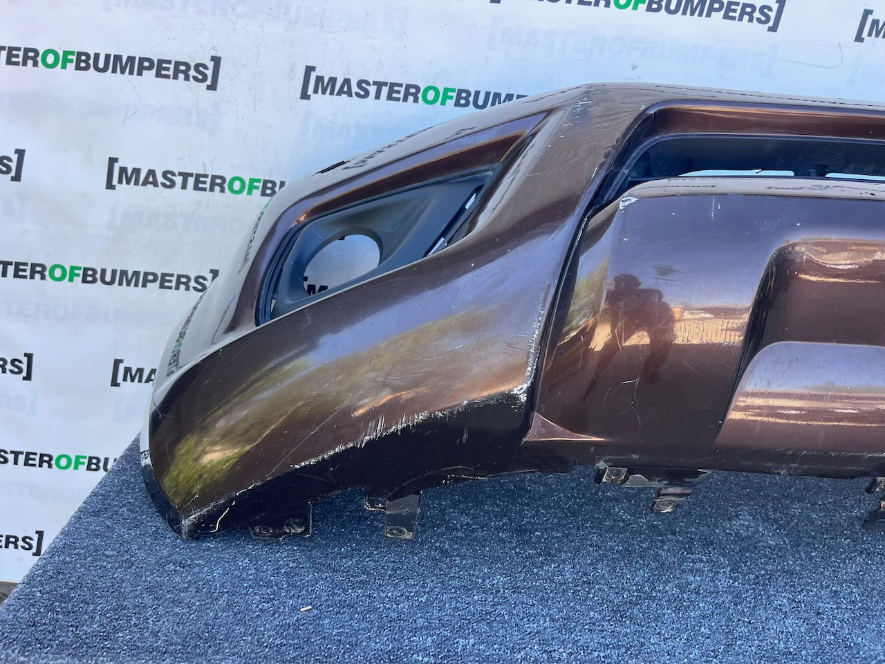 Nissan Navara Tekna Pick Up Mk4 2016-2021 Front Bumper + Jets Genuine [l720]