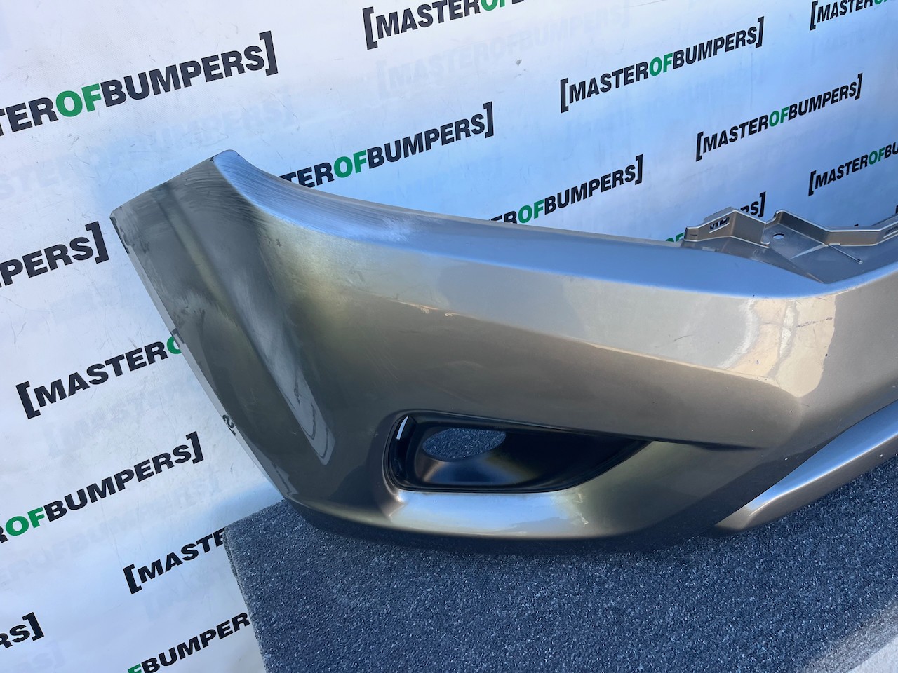 Nissan Navara Tekna Pick Up Mk4 2016-2021 Front Bumper No Jets Genuine [l718]