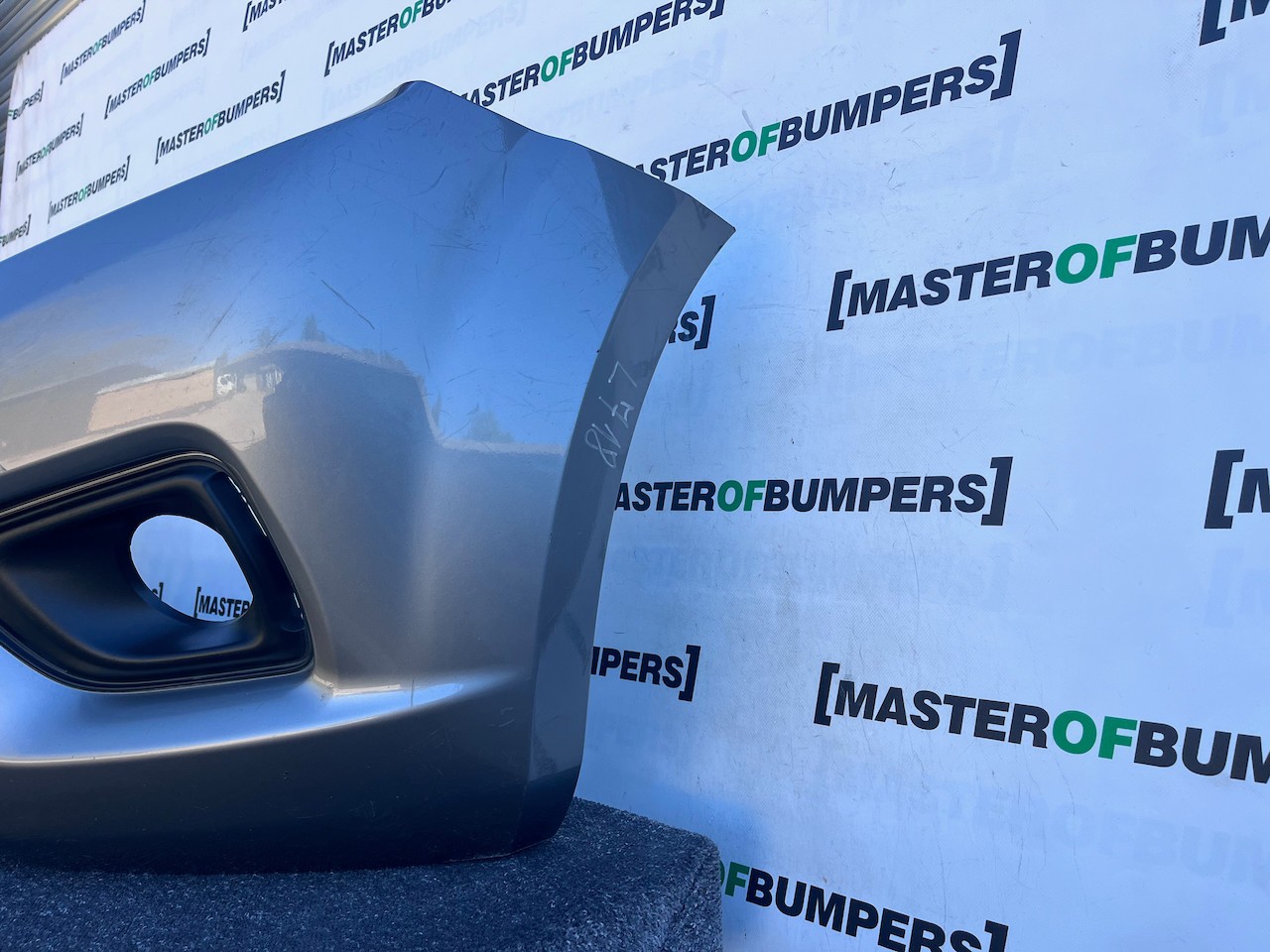 Nissan Navara Tekna Pick Up Mk4 2016-2021 Front Bumper No Jets Genuine [l718]
