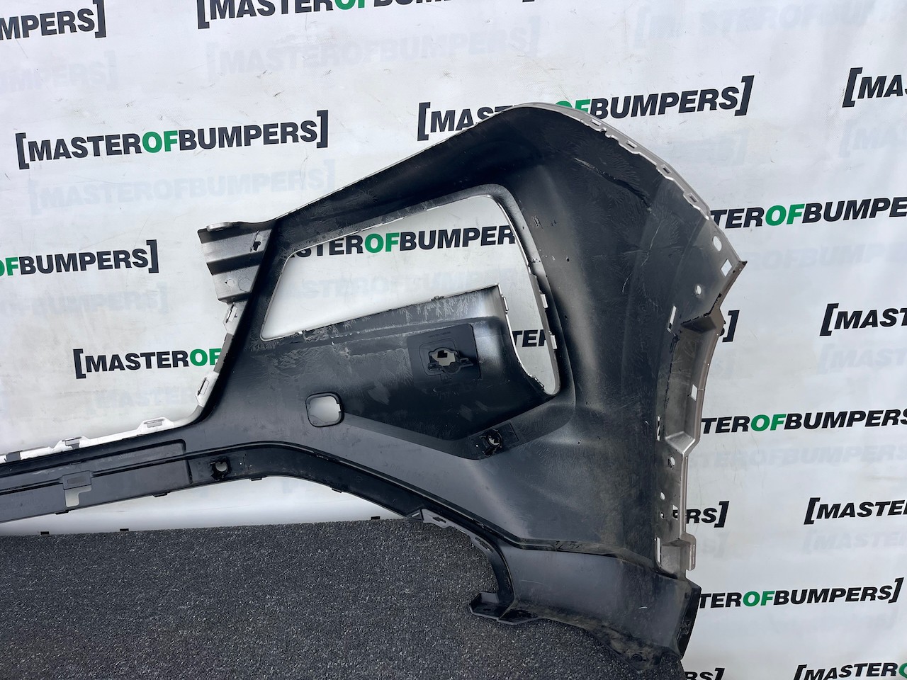 Nissan X Trail Acenta Mk4 2022-2026 Front Bumper 4 Pdc Jets Genuine [l731]