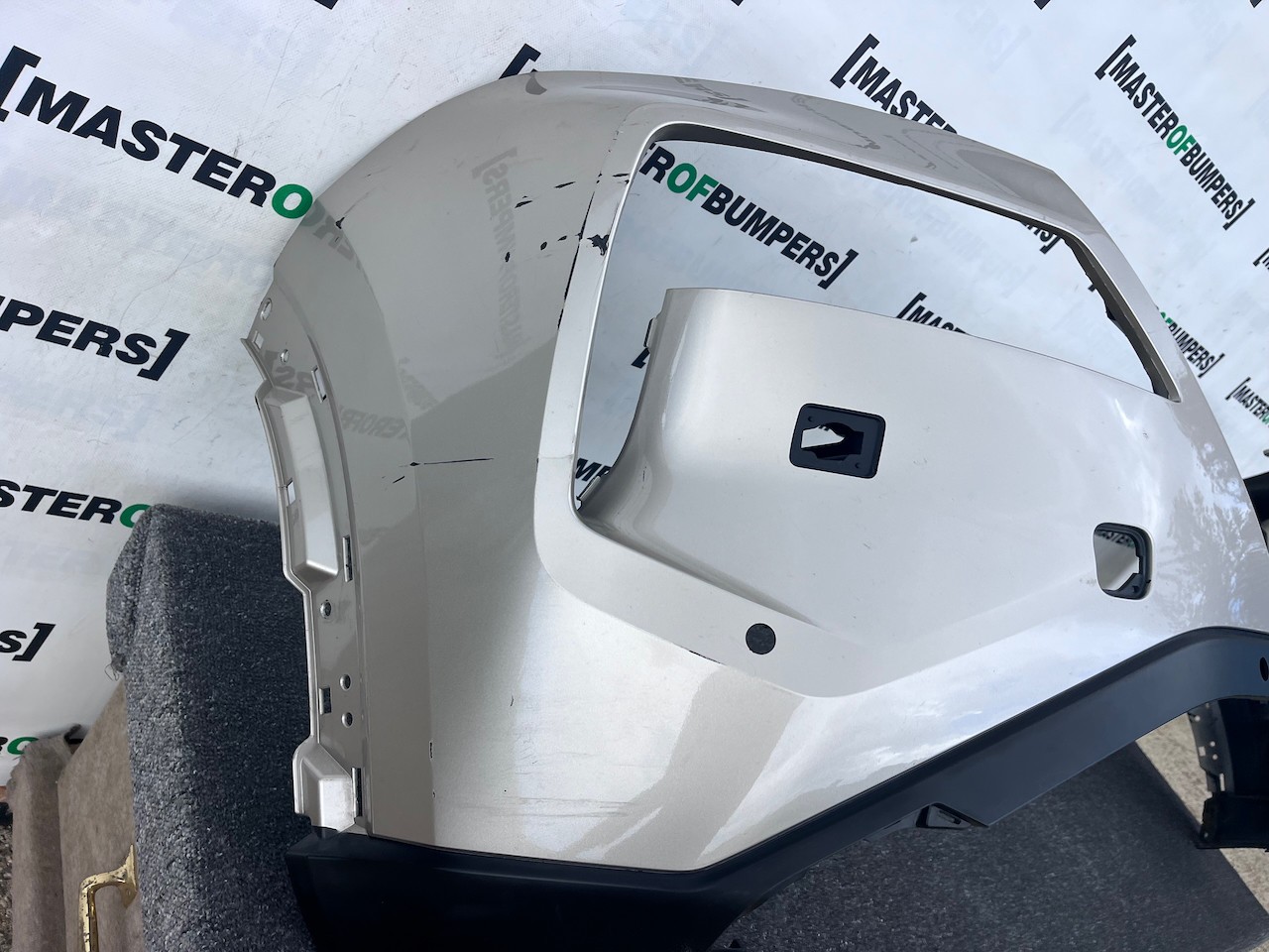 Nissan X Trail Acenta Mk4 2022-2026 Front Bumper 4 Pdc Jets Genuine [l731]