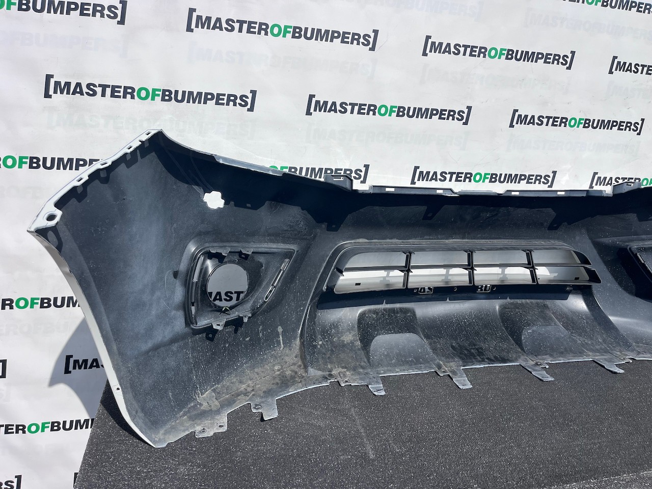 Nissan Navara Tekna Pick Up Mk4 2016-2021 Front Bumper + Jets Genuine [l741]