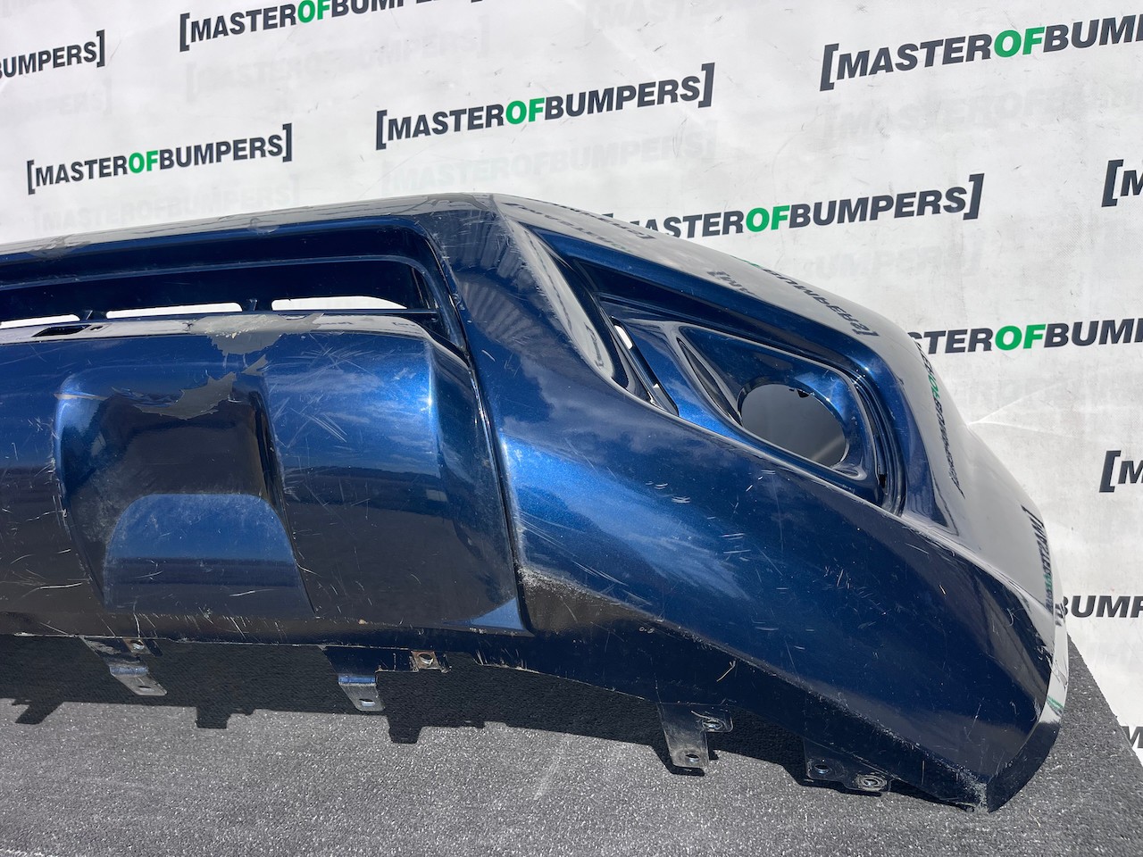 Nissan Navara Tekna Pick Up Mk4 2016-2021 Front Bumper No Jets Genuine [l740]