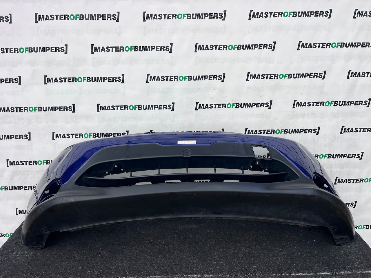 Nissan Qashqai Tekna Mk2 2014-2017 Front Bumper 4 Pdc No Jets Genuine [l744]