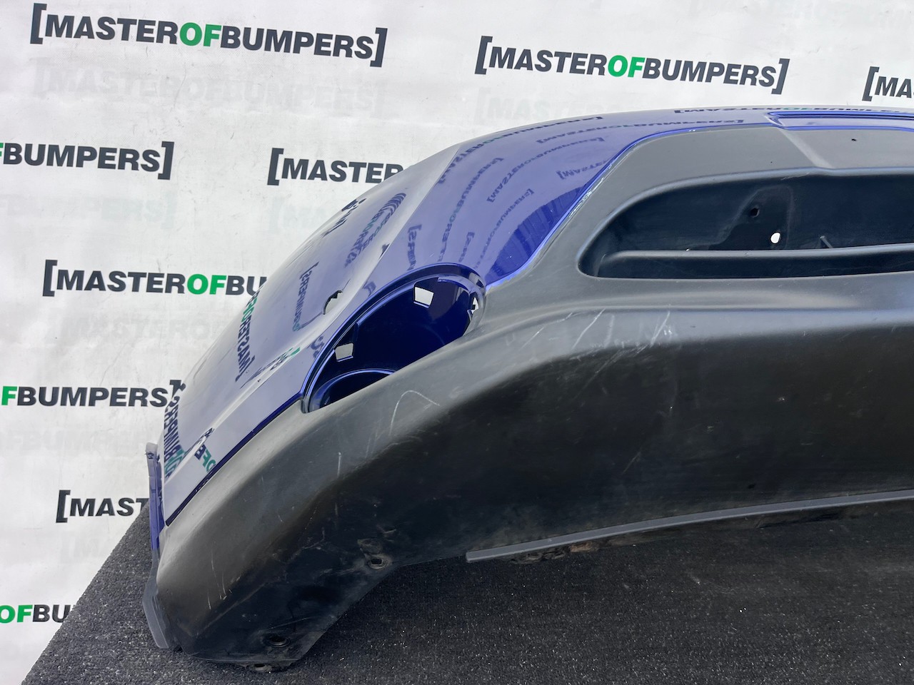 Nissan Qashqai Tekna Mk2 2014-2017 Front Bumper 4 Pdc No Jets Genuine [l744]