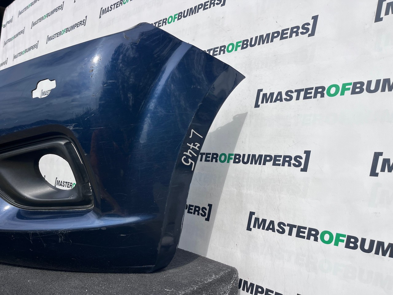 Nissan Navara Tekna Pick Up Mk4 2016-2021 Front Bumper + Jets Genuine [l745]