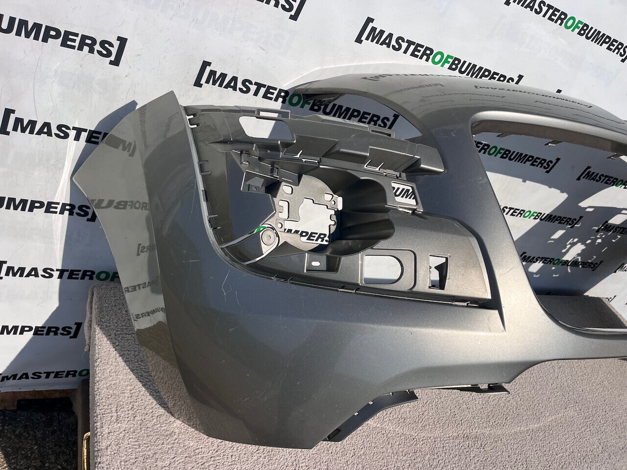 Peugeot 3008 Active Allure Hdi Mk1 2009-2013 Front Bumper Grey Genuine [c394]