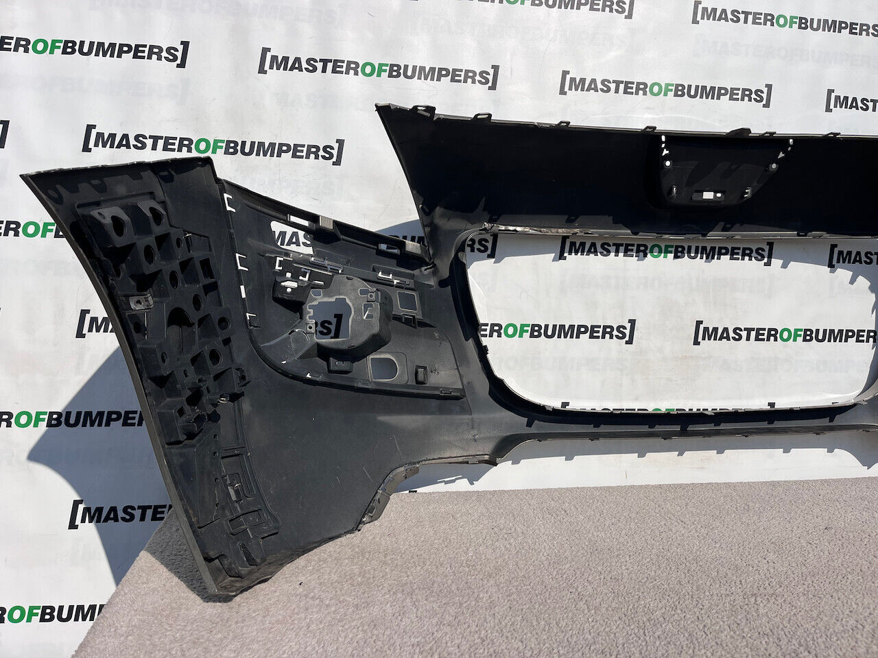 Peugeot 3008 Active Allure Hdi Mk1 2009-2013 Front Bumper Grey Genuine [c394]