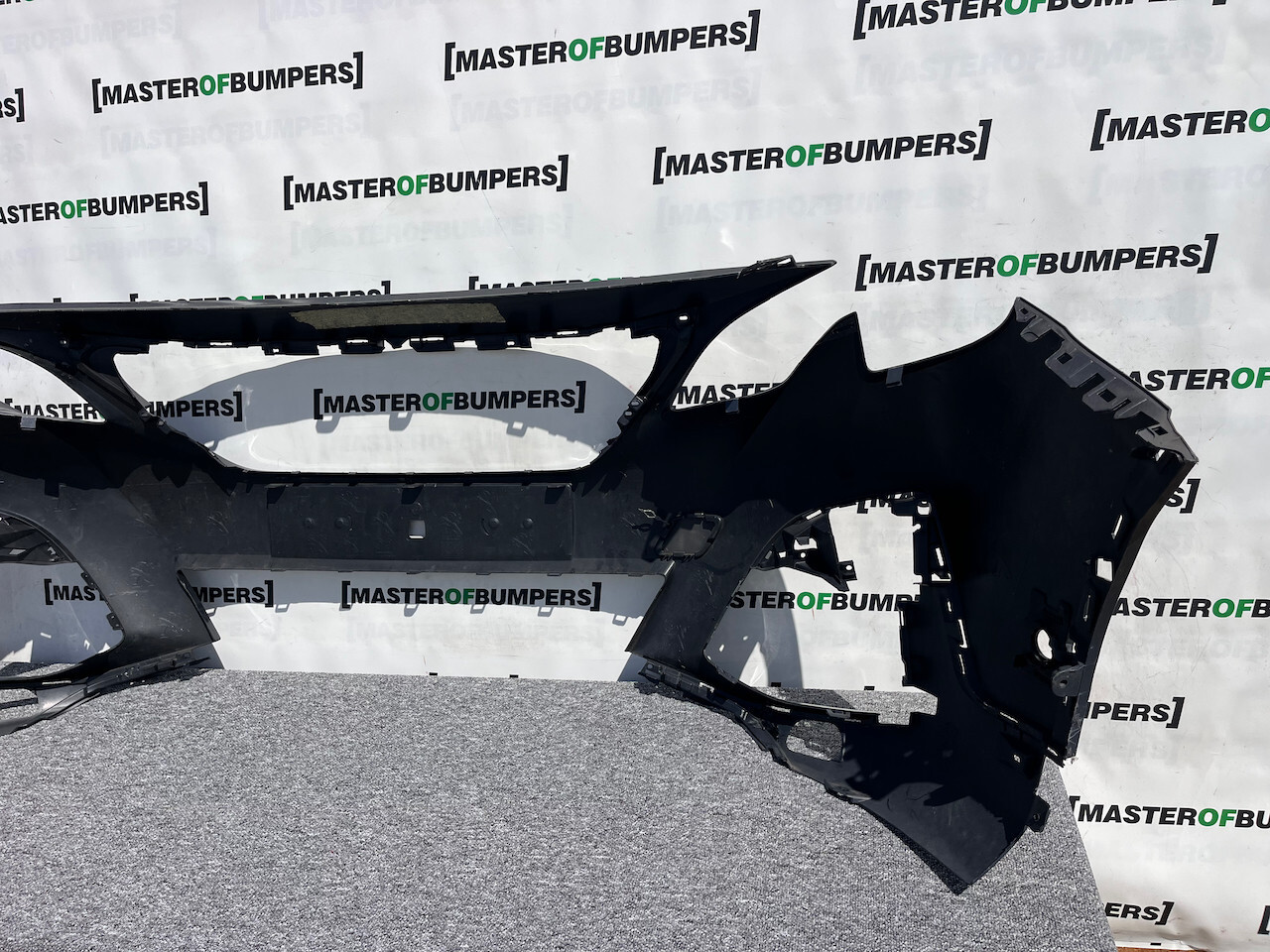 Peugeot 3008 5008 Gt Line Only 2017-2020 Front Bumper 6 Pdc Genuine [c406]