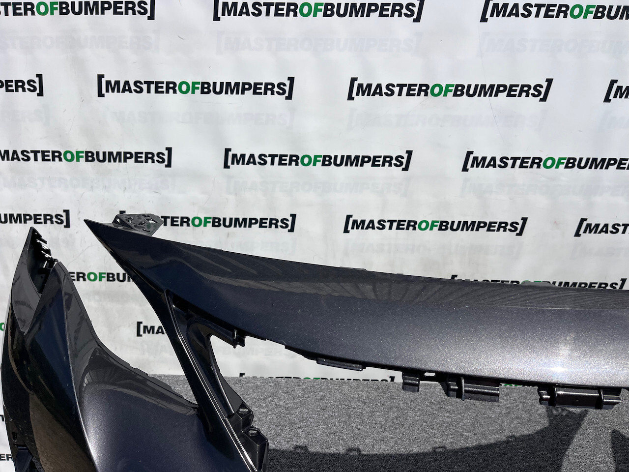 Peugeot 3008 5008 Gt Line Only 2017-2020 Front Bumper 6 Pdc Genuine [c406]