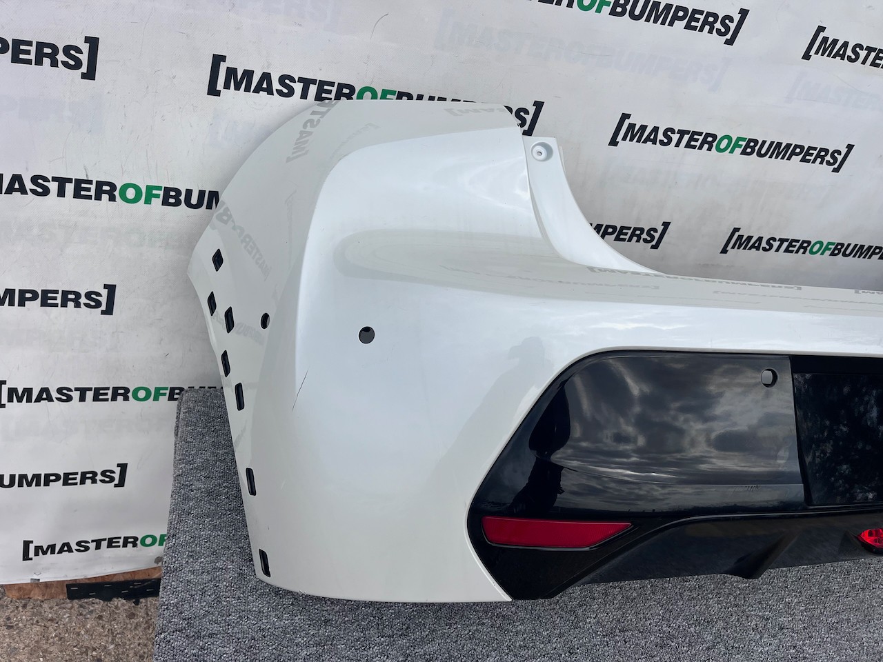 Peugeot 208 Gt Line Mk2 2020-2023 Rear Bumper 6 Pdc Genuine [c431]