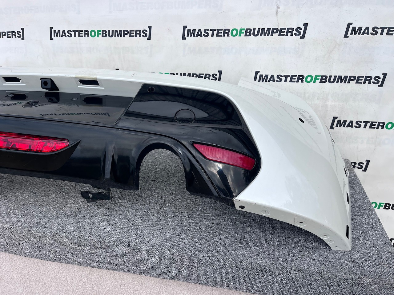 Peugeot 208 Gt Line Mk2 2020-2023 Rear Bumper 6 Pdc Genuine [c431]