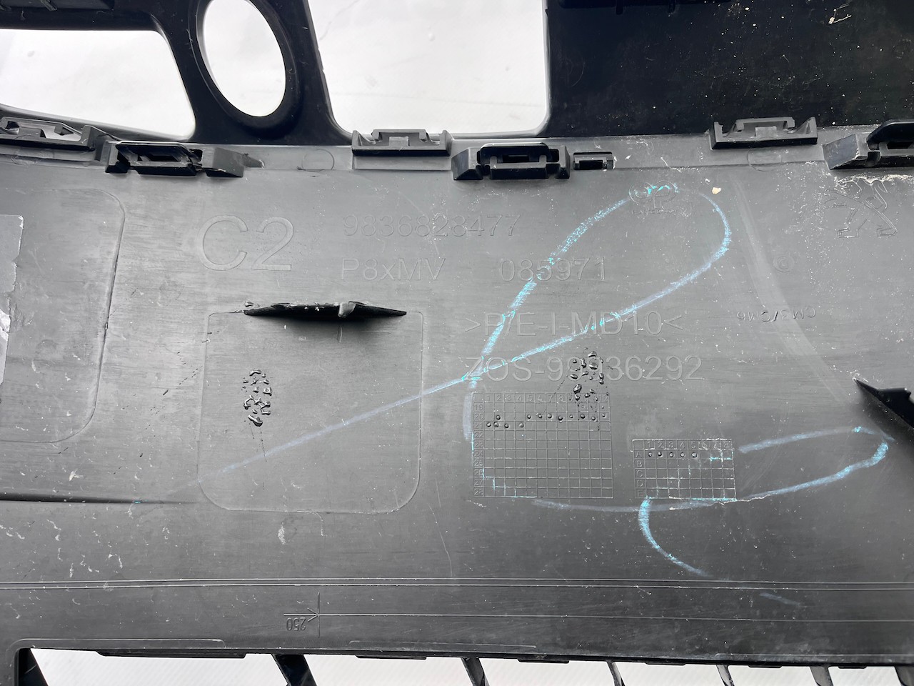 Peugeot 3008 5008 Gt Line Face Lift 2020-2024 Front Bumper 4 Pdc Genuine [c438]