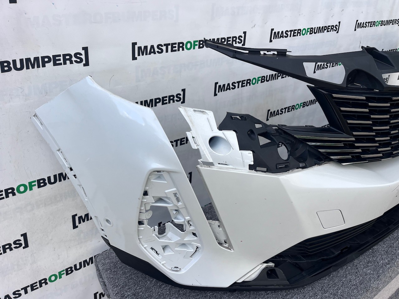 Peugeot 3008 5008 Gt Line Face Lift 2020-2024 Front Bumper 4 Pdc Genuine [c438]