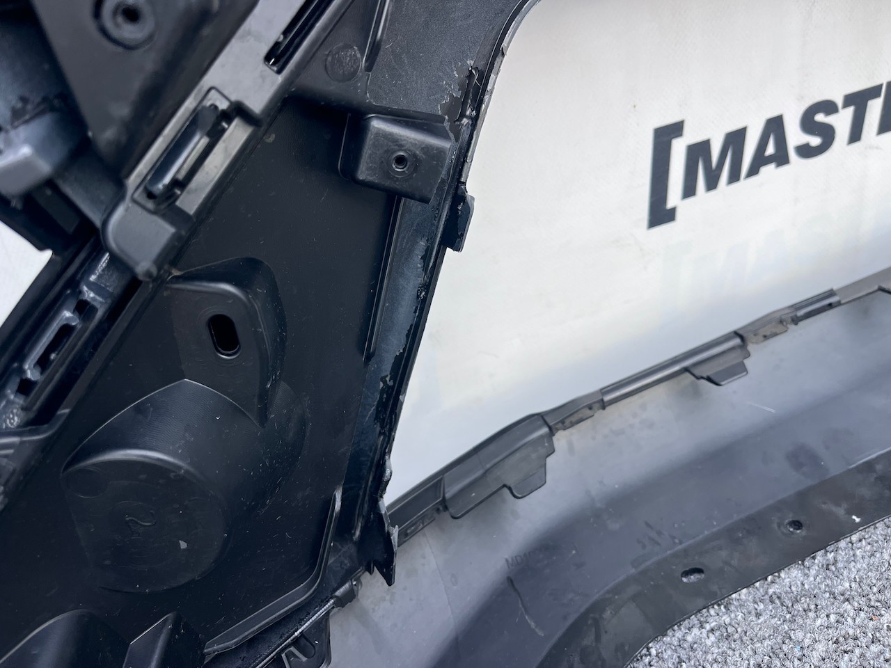 Peugeot 2008 Pure Tech E-2008 2023-on Front Bumper 4 Pdc Genuine [c456]