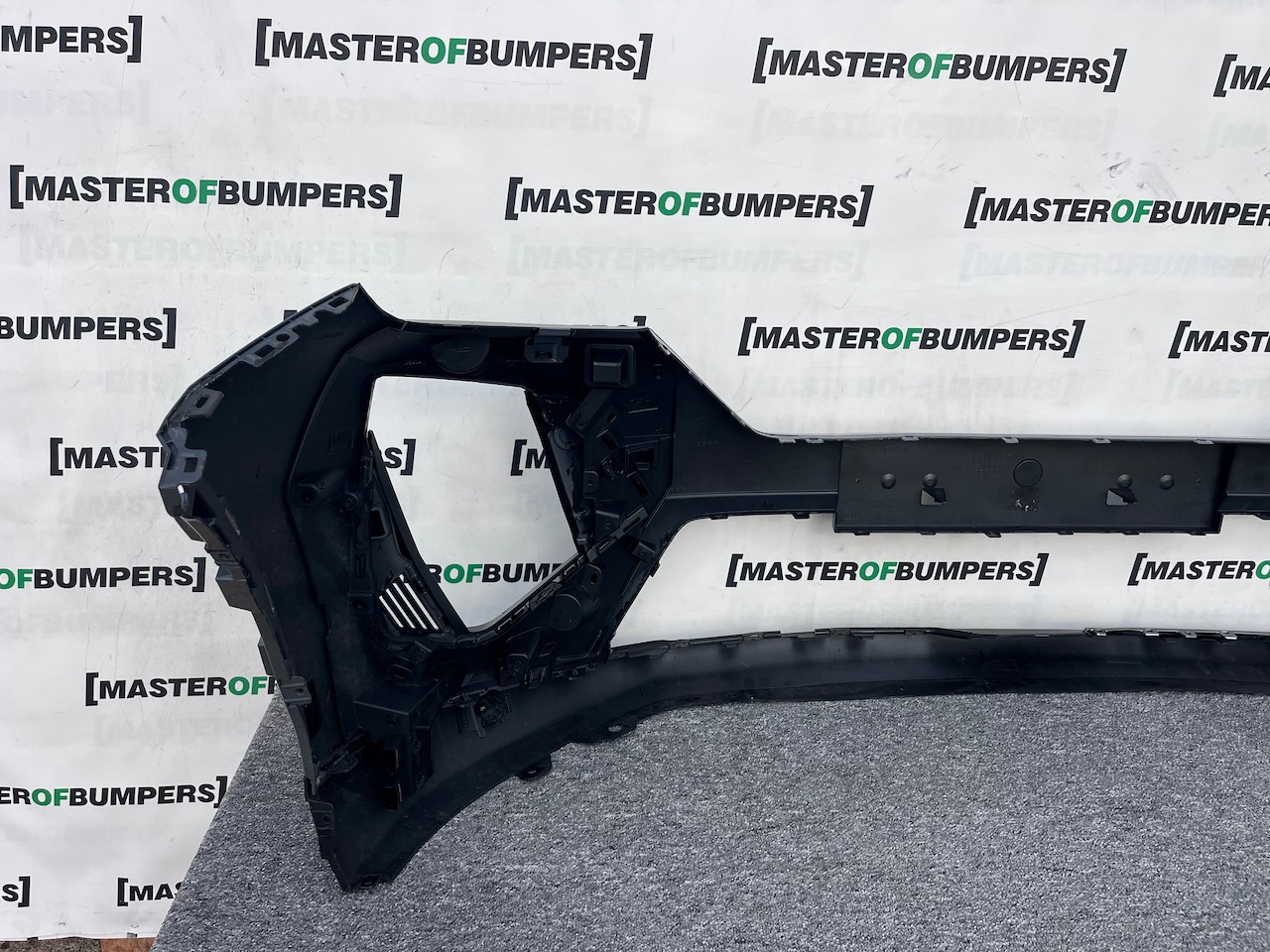 Peugeot 2008 Pure Tech E-2008 2023-on Front Bumper 4 Pdc Genuine [c456]