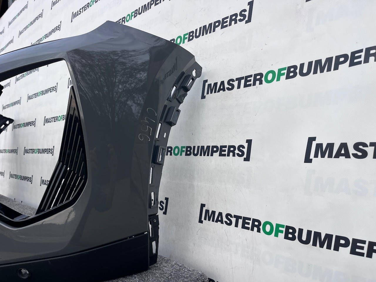 Peugeot 2008 Pure Tech E-2008 2023-on Front Bumper 4 Pdc Genuine [c456]