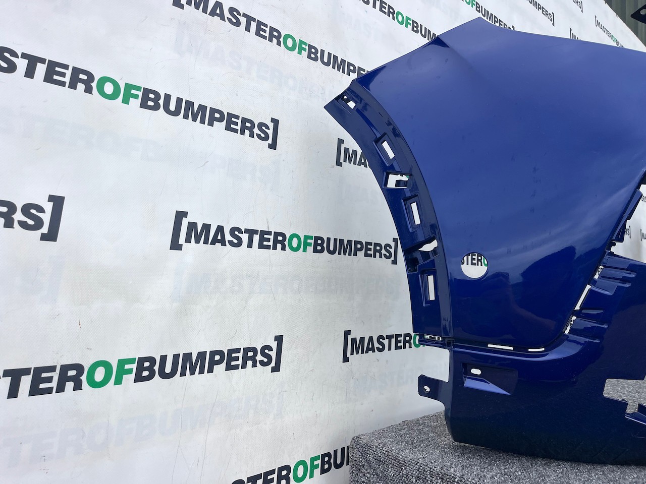 Peugeot 3008 5008 Gt Line Only 2017-2020 Front Bumper 6 Pdc Genuine [c457]