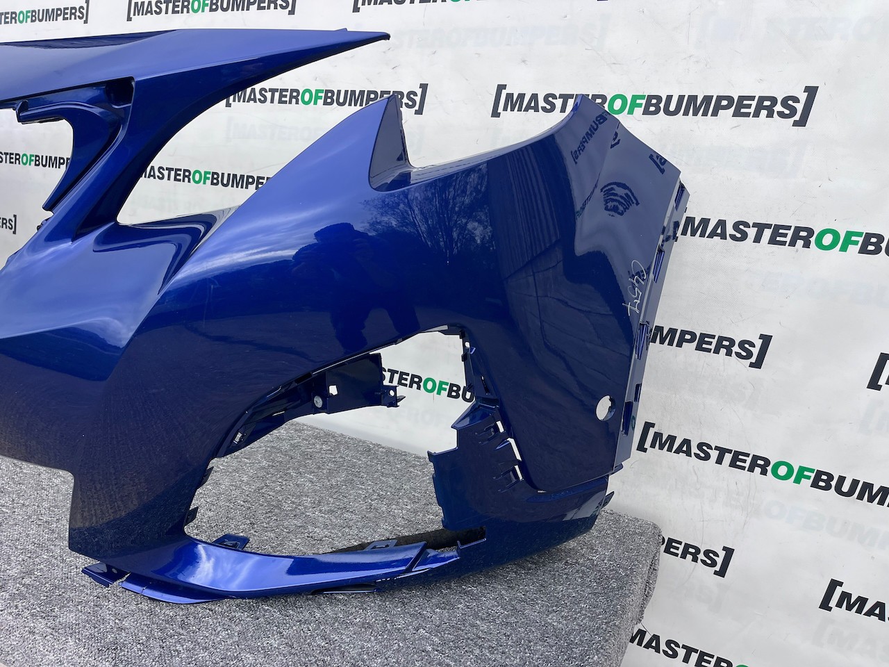 Peugeot 3008 5008 Gt Line Only 2017-2020 Front Bumper 6 Pdc Genuine [c457]