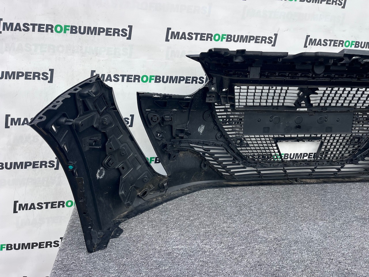 Peugeot 208 Gt Line Mk2 Hatchback 2020-2024 Front Bumper 6 Pdc Genuine [c460]