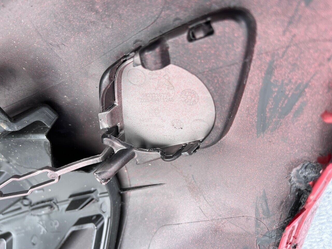 Peugeot 208 Gt Line Mk2 2020-on Front Bumper Red 6 Pdc Genuine [c296]