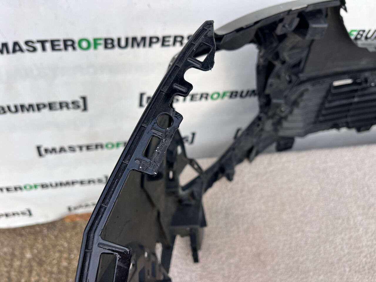 Peugeot 2008 Pure Tech E-2008 2023-on Front Bumper 4 Pdc Genuine [c394]