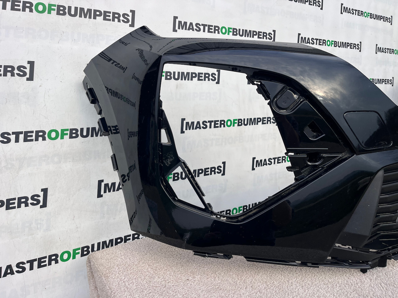 Peugeot 2008 Pure Tech E-2008 2023-on Front Bumper 4 Pdc Genuine [c394]