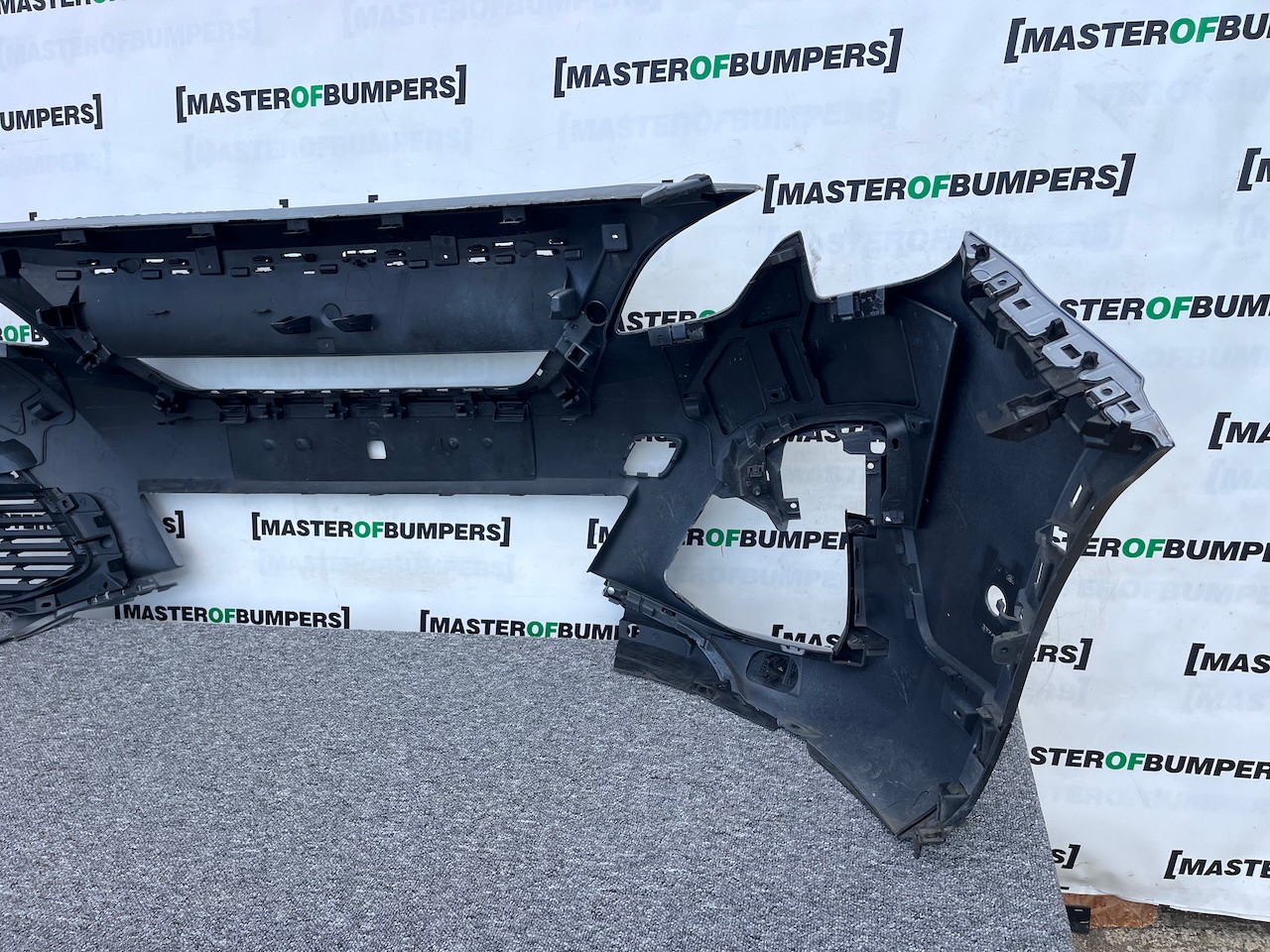 Peugeot 3008 5008 Gt Line Only 2017-2020 Front Bumper 6 Pdc Genuine [c417]